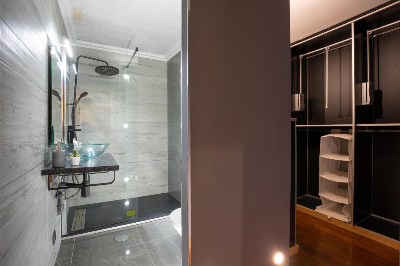 Charming Apt In Historic House Coimbra Esterno foto